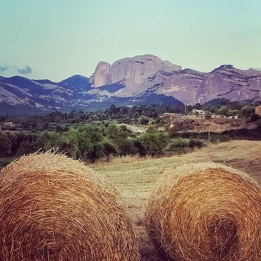 Les Valletes Arnes Bagian luar foto