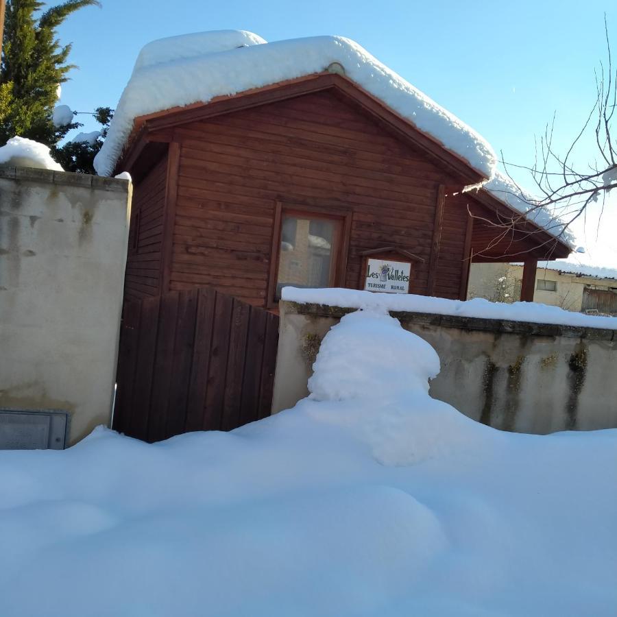 Les Valletes Arnes Bagian luar foto